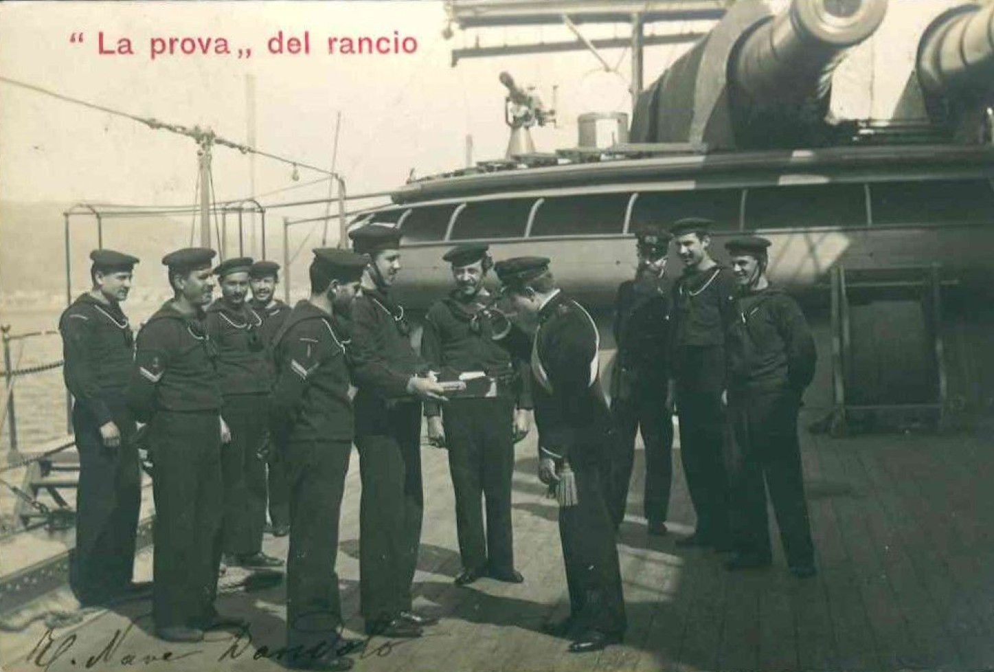  Il sindaco Basile alla presentazione della ristampa del “Manuale del Marinaio Cuoco” a bordo del pattugliatore Libra