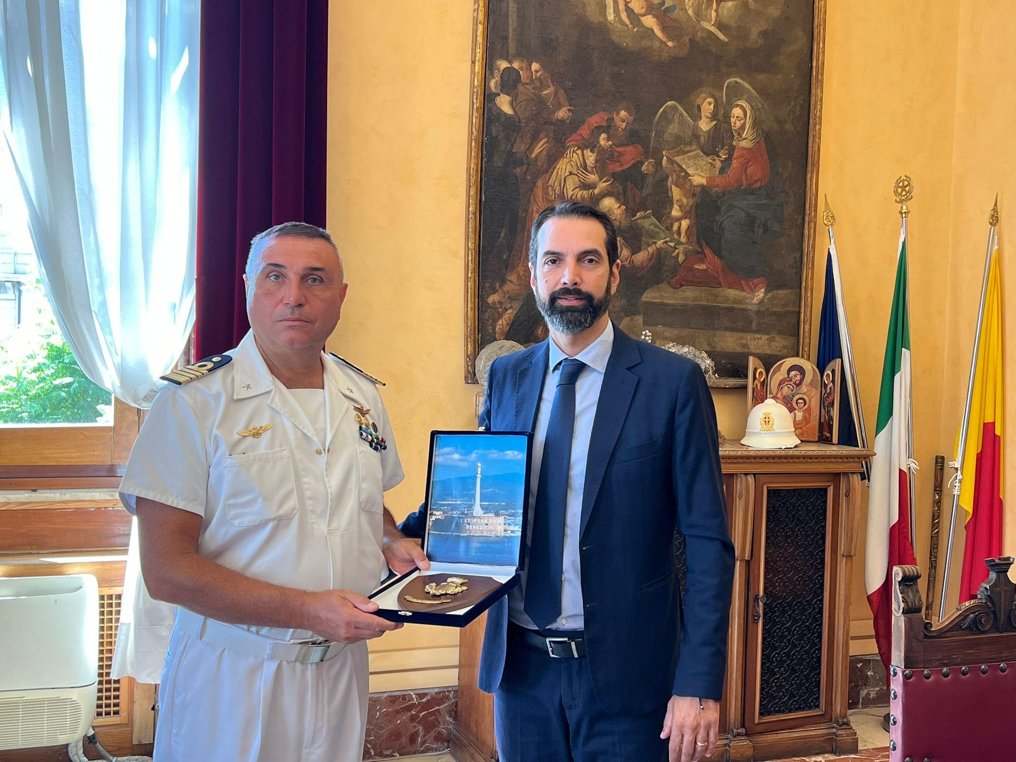 Visita di commiato a Palazzo Zanca del Comandante Supporto Logistico della Marina Militare di Messina Giancarlo Lauria