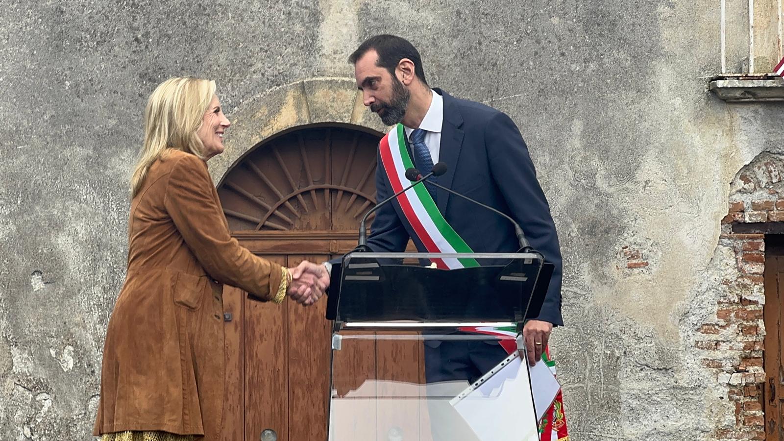 Il benvenuto del Sindaco di Messina alla First Lady Jill Biden 