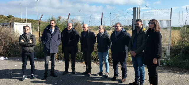 Consegnati oggi dall'Amministrazione Basile i lavori di realizzazione di un'area a Sperone