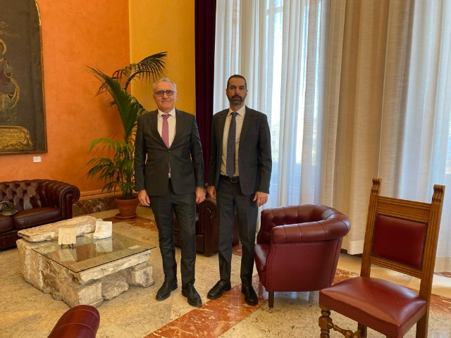 Il sindaco Basile incontra a palazzo Zanca il Direttore generale dell’Agenzia del Demanio Arcamore   