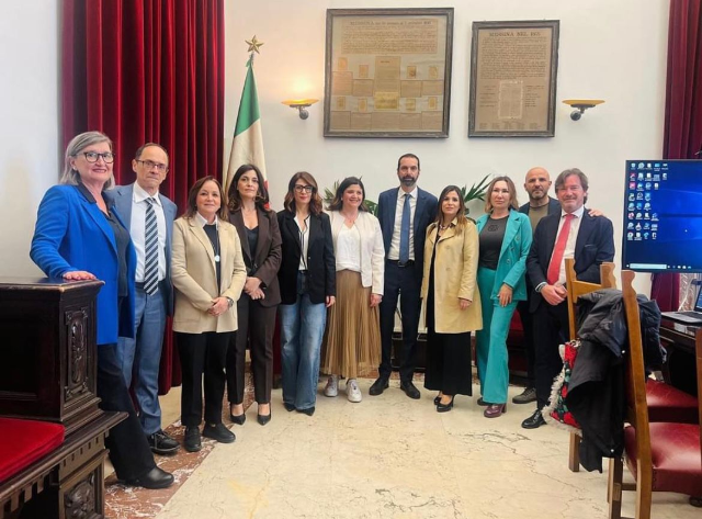 Completamento “Percorsi Nuovi dell'Abitare": siglate a palazzo Zanca le convenzioni tra Messina Social City ed Enti Ospitanti per i tirocini d’inclusione sociale 