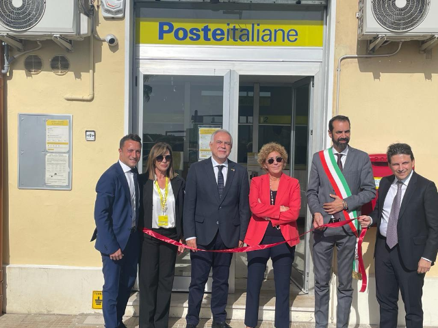 Inaugurato il rinnovato Ufficio Postale di Pace