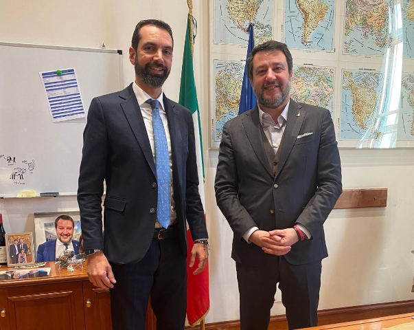 Incontro tra il Ministro Salvini e il Sindaco di Messina Basile