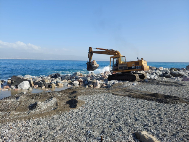 Avviati i lavori urgenti sul litorale di Galati e Santa Margherita
