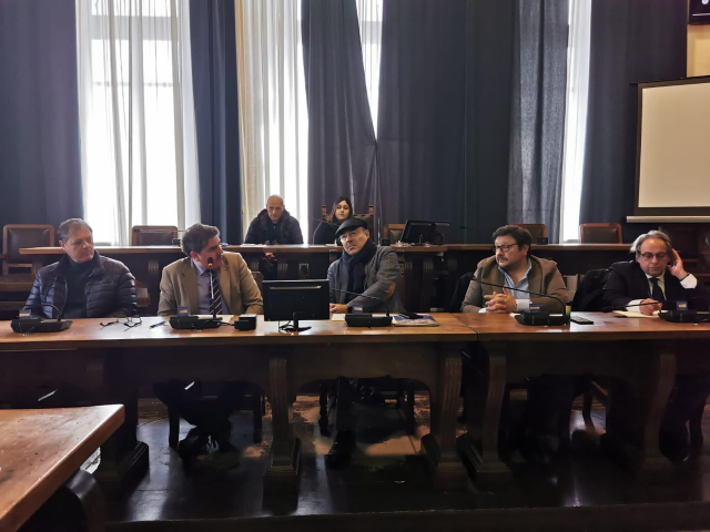 Regolamentazione attività stabilimenti balneari e locali della riviera messinese: esito dei lavori della III Commissione consiliare